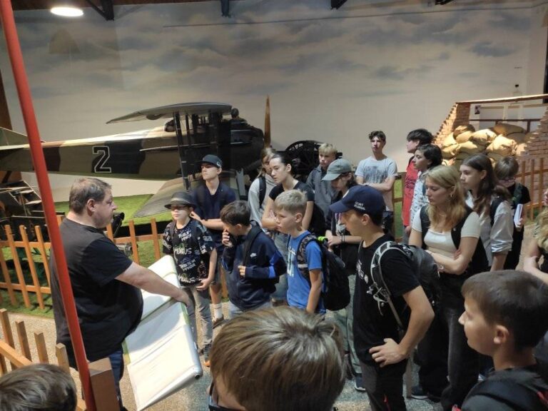 557109998_1380185790777996_1680996951389437310_n