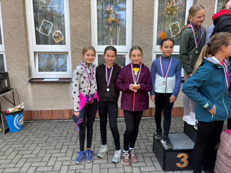 558161264_1380186794111229_6421539198141398878_n